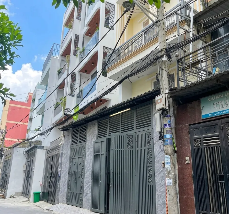 BÁN NHÀ GIÁ TỐT 100M² (4.5Xx 19) - 4 LẦU - HẺM NHỰA XE HƠI TRÁNH – SÁT MẶT TIỀN NGUYỄN ẢNH THỦ... Bán nhà riêng tại Trung Mỹ Tây, Hồ Chí Minh 01