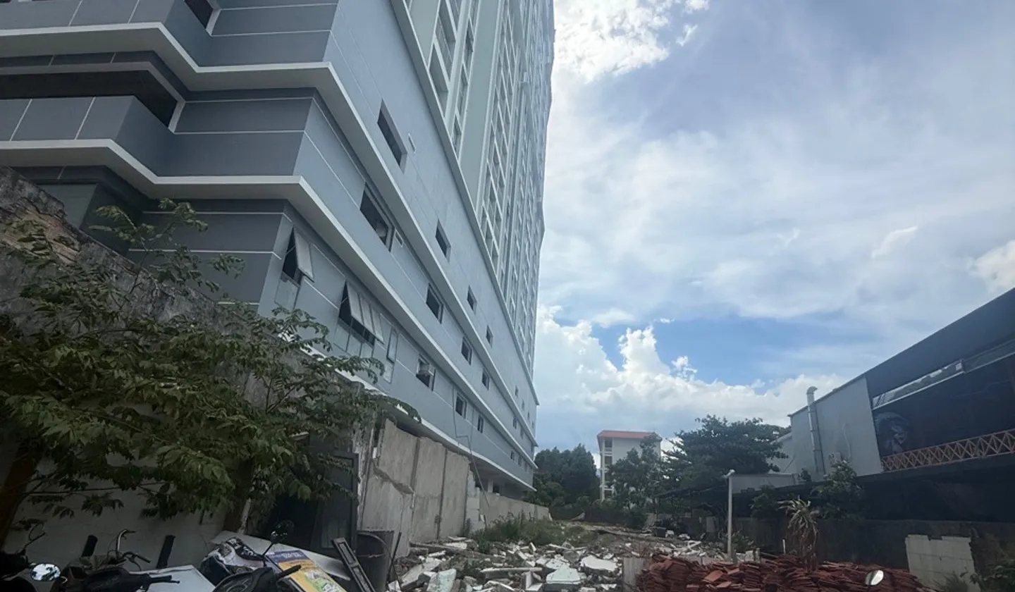 Bán đất 1320.9m² Ngô Thì Nhậm, vị trí kinh doanh sầm uất, giá 85 tỷ... Bán đất tại Hòa Khánh, Đà Nẵng 01