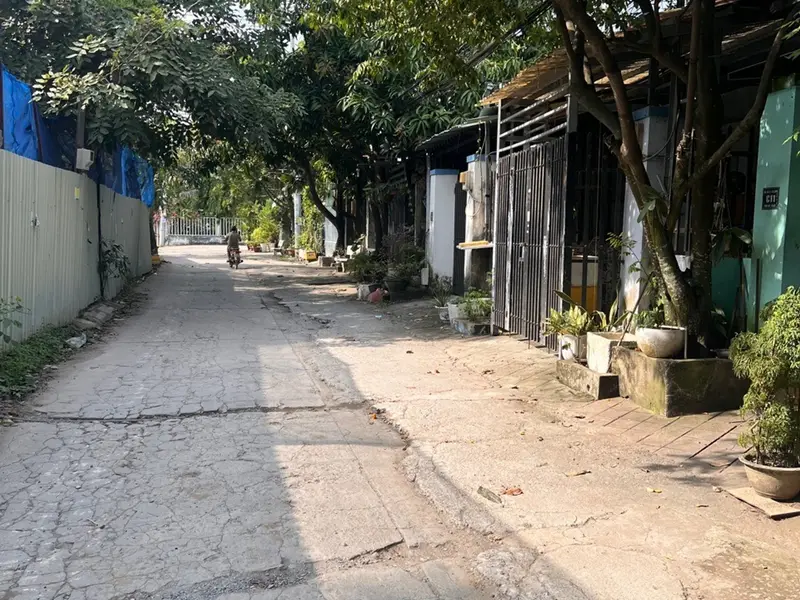 Nhà C4- DT:ngang5m nở 7m)x16m.Nhỉnh 2 tỷ
Đường Lê văn Lương.KDC đông đúc,xung quanh đầy đủ tiện ích... Bán nhà riêng tại Hiệp Phước, Hồ Chí Minh 01