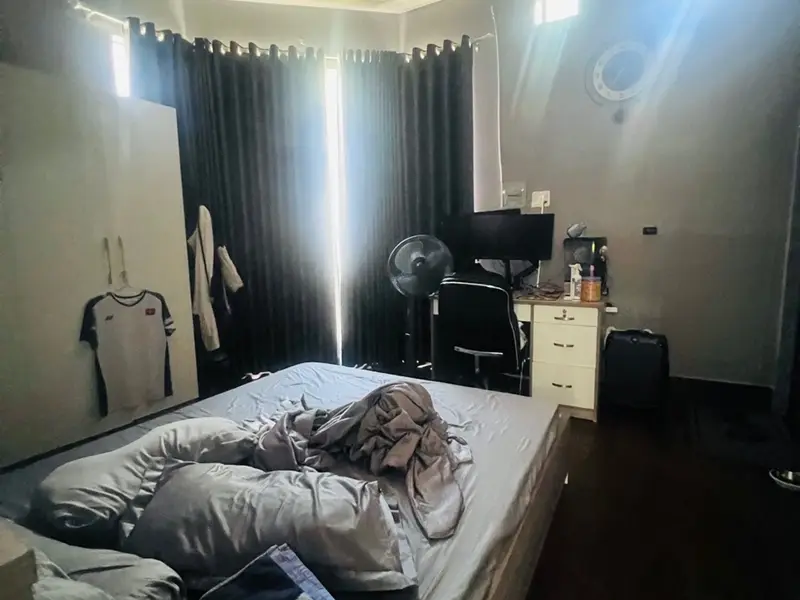 🔥 ( QUẬN 7 ) BÁN ĐẤT TẶNG BIỆT THỰ + DÃY TRỌ 8 PHÒNG – HXH 6M LÝ PHỤC MAN 

📐 DT: 17m x 25m... Bán nhà riêng tại Tân Thuận, Hồ Chí Minh 01