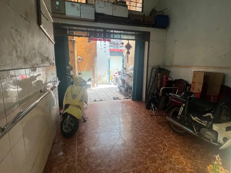 Cơ hội hiếm có: Nhà 3 tầng 4 phòng ngủ sát trung tâm Quận 10, giá chỉ 7.8 tỷ... Bán nhà riêng tại Vườn Lài, Hồ Chí Minh 01