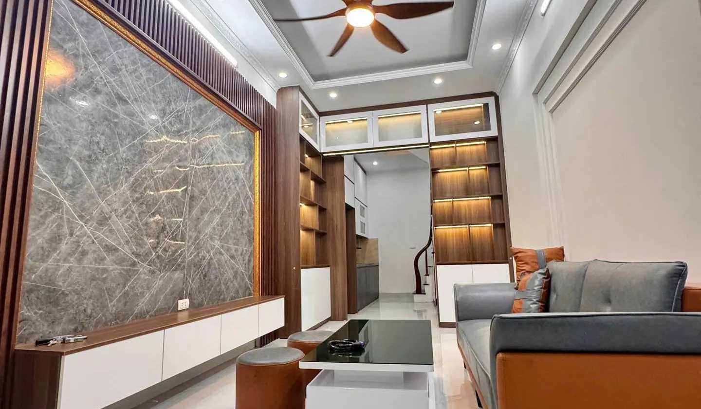 - Trương Định, diện tích 32m², giá 8.6 tỷ VND... Bán nhà riêng tại Hoàng Mai, Hà Nội 01