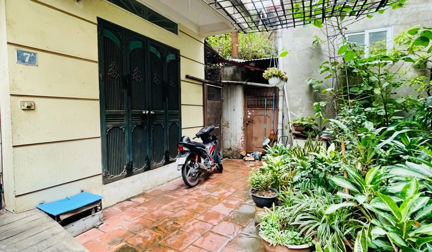 BÁN ĐẤT QUAN HOA CẦU GIẤY - 110M2 LÔ GÓC 2 MẶT TIỀN - GẦN PHỐ Ô TÔ ĐỖ - SỔ NỞ HẬU... Bán nhà riêng tại Nghĩa Đô, Hà Nội 01