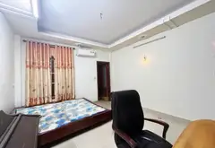 Bán nhà riêng Trung Mỹ Tây, 5 tầng kiên cố, gần Cao đẳng Giao thông Vận tải... Bán nhà riêng tại Trung Mỹ Tây, Hồ Chí Minh 07