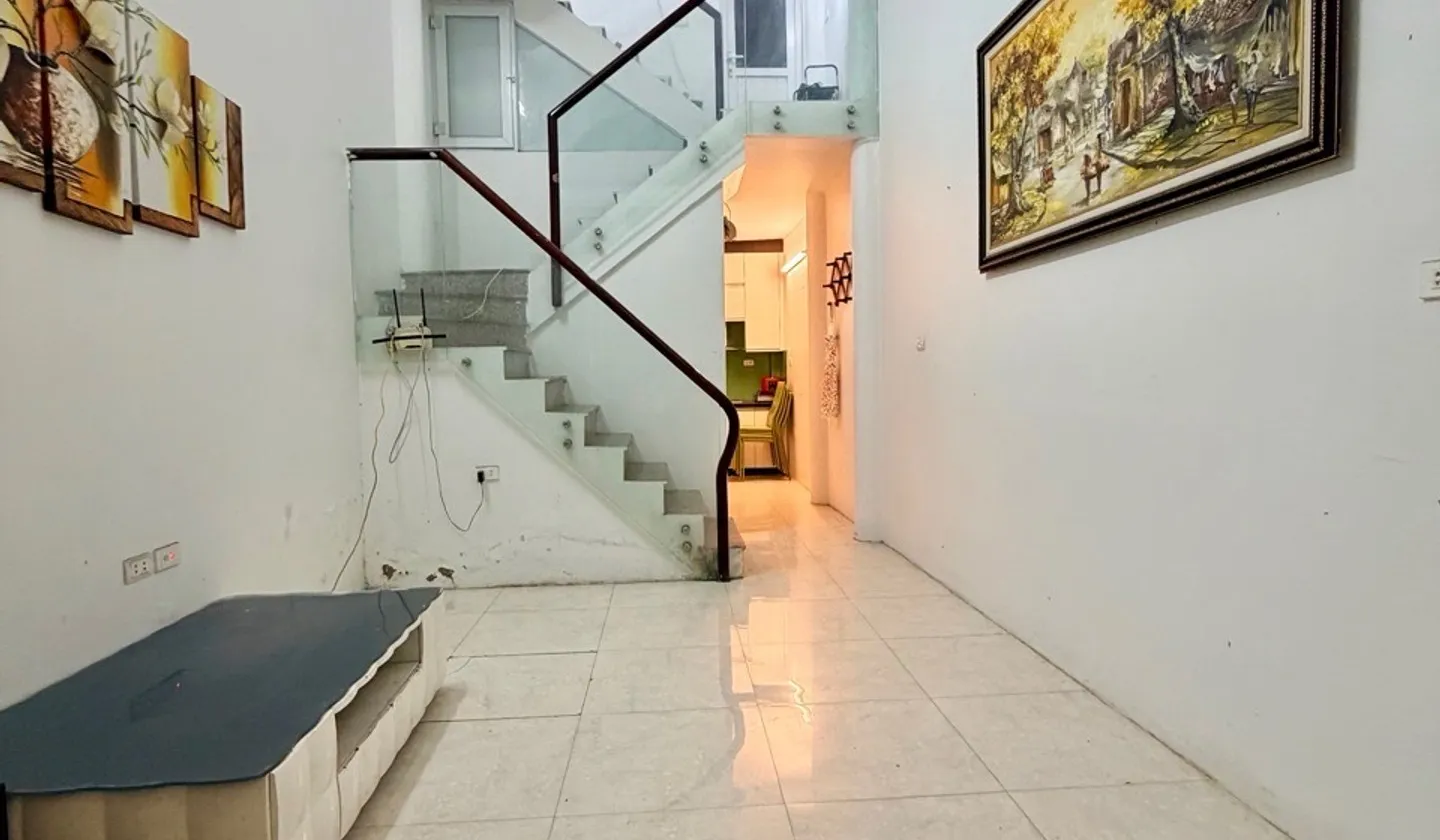 Nhà 5 tầng, 4 PN, giá 9,3 tỷ tại phường Đống Đa Hà Nội... Bán nhà riêng tại Đống Đa, Hà Nội 01