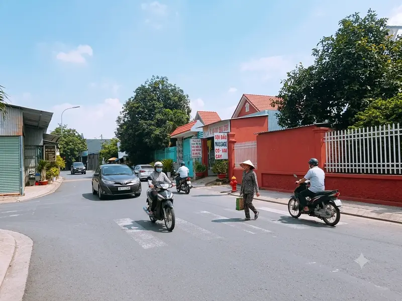 Nhà mặt phố Tây Nam 84m2 x 3 tầng, giá tốt gần chợ XTT... Bán nhà mặt phố tại Bà Điểm, Hồ Chí Minh 01