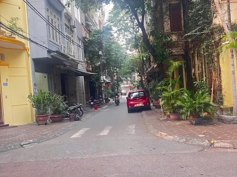 Nhà Lô Góc Phường Cầu Giấy - Vỉa Hè Rộng, Ô Tô Tránh Thoải Mái... Bán nhà riêng tại Cầu Giấy, Hà Nội 01