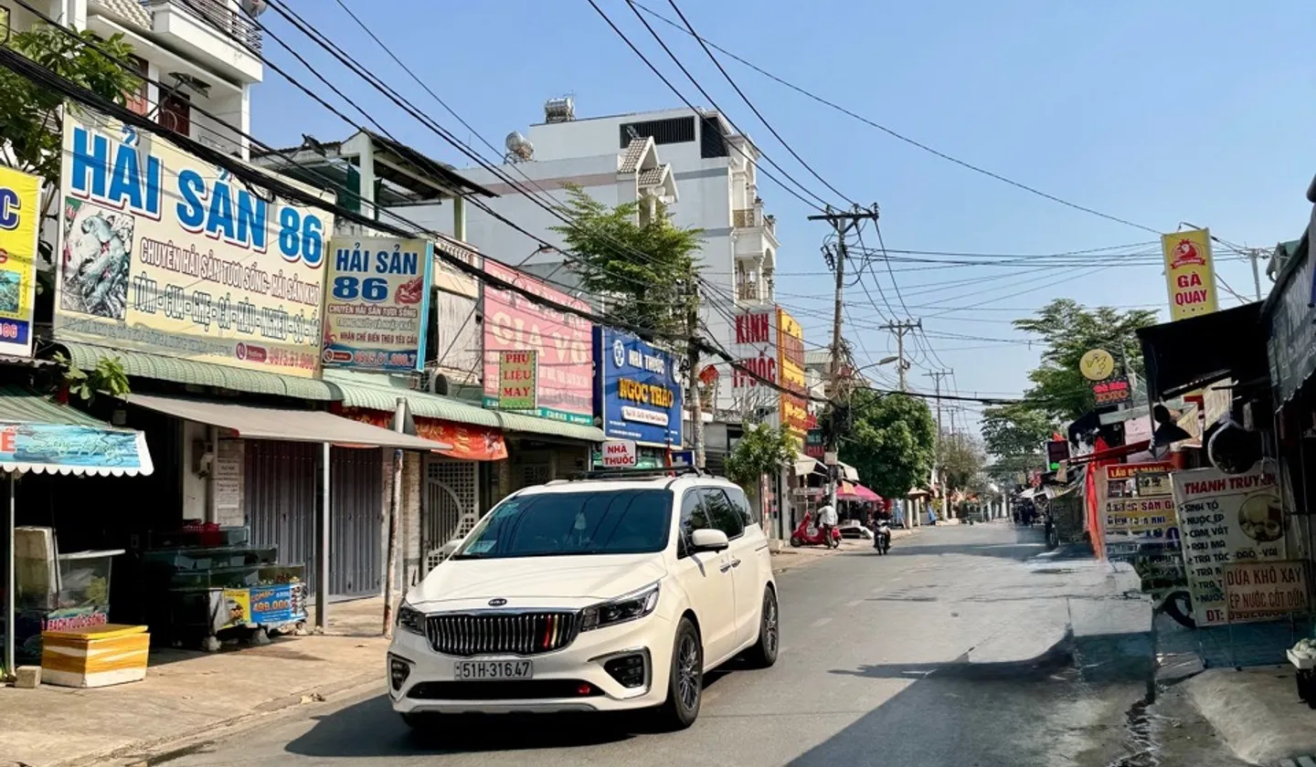 💥 ĐẤT MTKD ĐHT02 – NGAY CHỢ CÂY SỘP – 107M² – NỞ HẬU – VỊ TRÍ CỰC ĐẸP – 11 TỶ... Bán đất tại Đông Hưng Thuận, Hồ Chí Minh 01