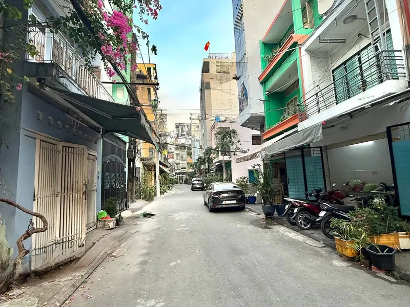 Bán nhà riêng 2 tầng 56,5m2 tại Phường Tân Hòa, Lạc Long Quân, căn góc mặt tiền 4m... Bán nhà riêng tại Tân Hòa, Hồ Chí Minh 01