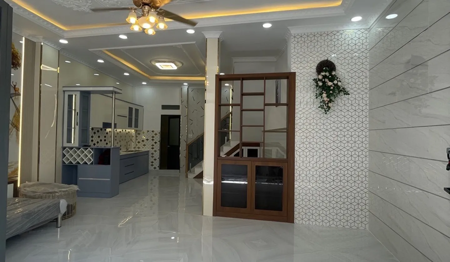 Cơ hội sở hữu nhà trung tâm Quận 6 - 47m2 - 3 tầng - 4PN- 4WC - chỉ với hơn 4Đ... Bán nhà riêng tại Phú Lâm, Hồ Chí Minh 01