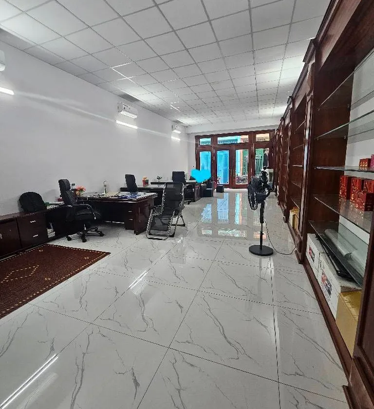 Nhà 1 tầng 114m2 giá 9 tỷ khu Tân Bình tiện ở và cho thuê... Bán nhà riêng tại Tân Sơn, Hồ Chí Minh 01