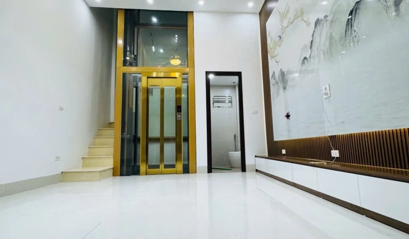 Nhà 7 tầng thang máy tại phường Bạch Mai, Hà Nội, 32m2... Bán nhà riêng tại Bạch Mai, Hà Nội 01