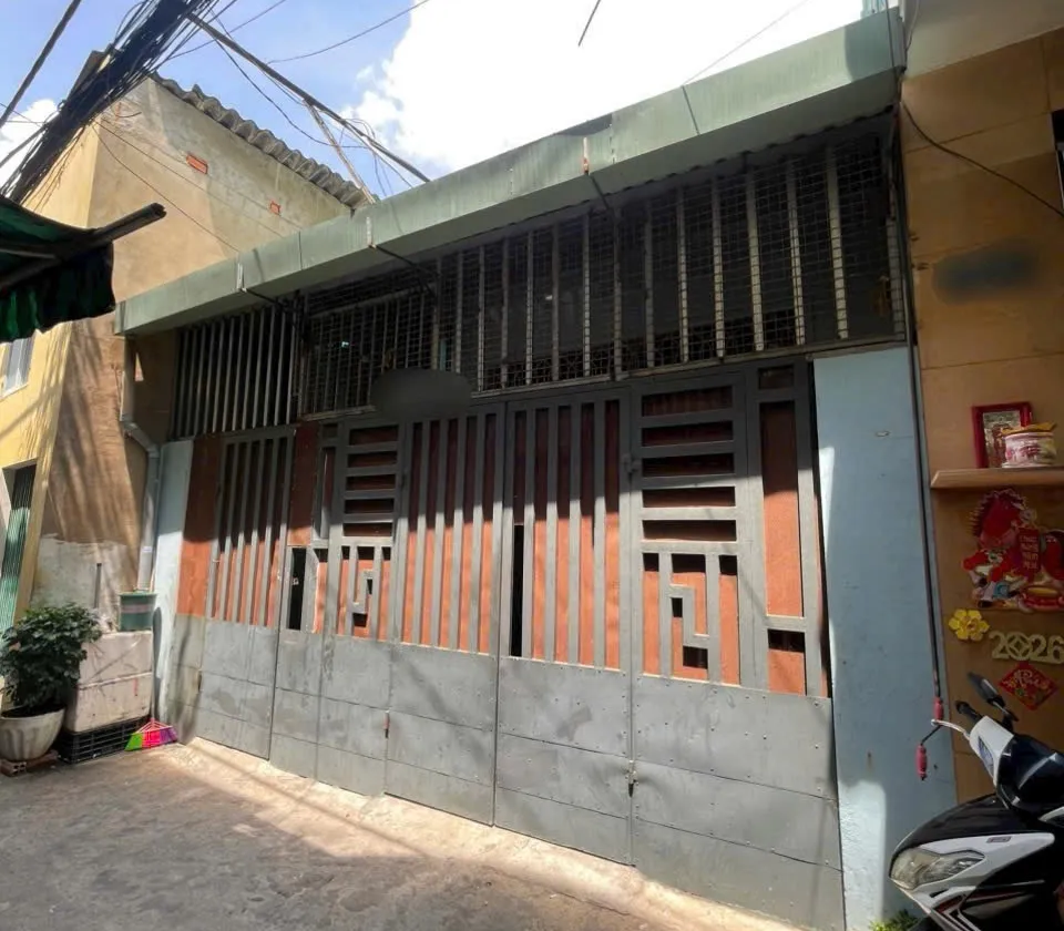 Bas Nhà 2 tầng 5,6x22m, Lạc Long Quân, Tân Bình 3 phòng ngủ gần quận 10 nhỉnh nhẹ 10 tỷ... Bán nhà riêng tại Tân Hòa, Hồ Chí Minh 01
