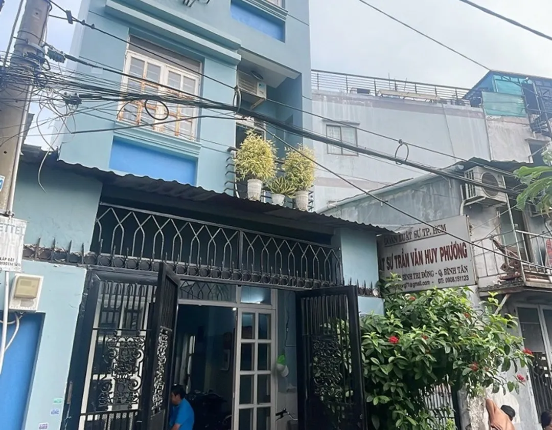 Nhà mặt tiền đường Tỉnh lộ 10, giá mềm mại nhất thời điểm hiện nay... Bán nhà riêng tại Bình Trị Đông, Hồ Chí Minh 01