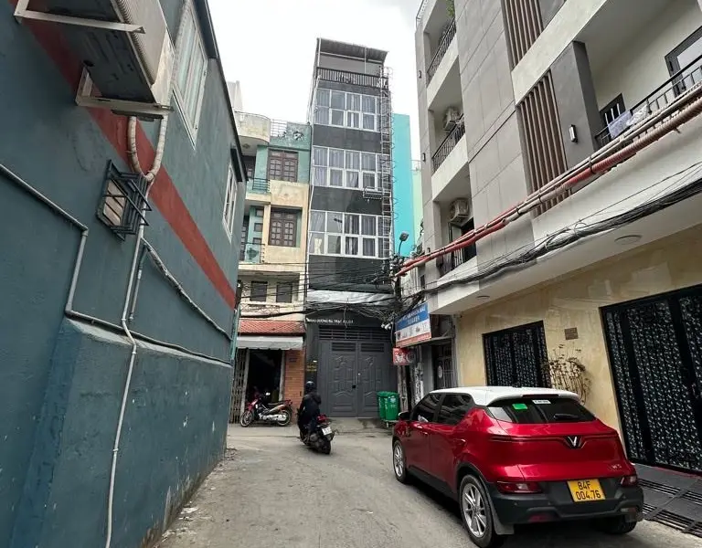 Bán nhà riêng 5 tầng tại phường Dạ Nam, diện tích 122m2, thang máy, thu nhập cho thuê ổn định... Bán nhà riêng tại Chánh Hưng, Hồ Chí Minh 01