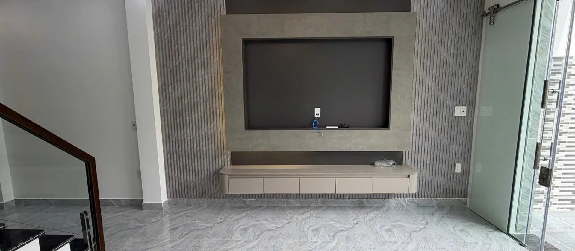 Bán nhà riêng 3 tầng tại trung tâm phố Đình Đông, diện tích 56m², pháp lý đầy đủ... Bán nhà riêng tại Lê Chân, Hải Phòng 01