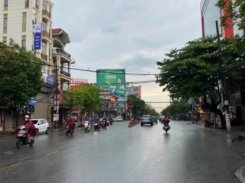 Nhà phố trung tâm Tô Hiệu với hai mặt tiền đẳng cấp phù hợp kinh doanh cao cấp... Bán nhà mặt phố tại An Biên, Hải Phòng 01