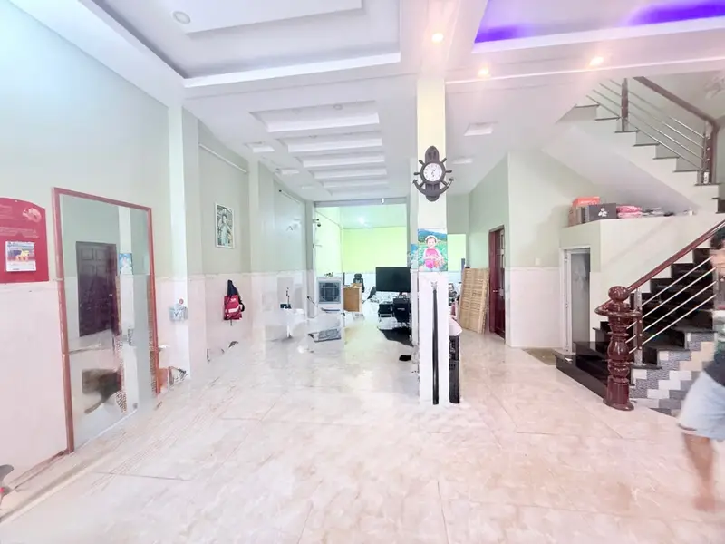 Bán nhà riêng 3 tầng 105m2 tại xã Xuân Thới Đông, Hóc Môn, 4PN, pháp lý chuẩn... Bán nhà riêng tại Xuân Thới Sơn, Hồ Chí Minh 01