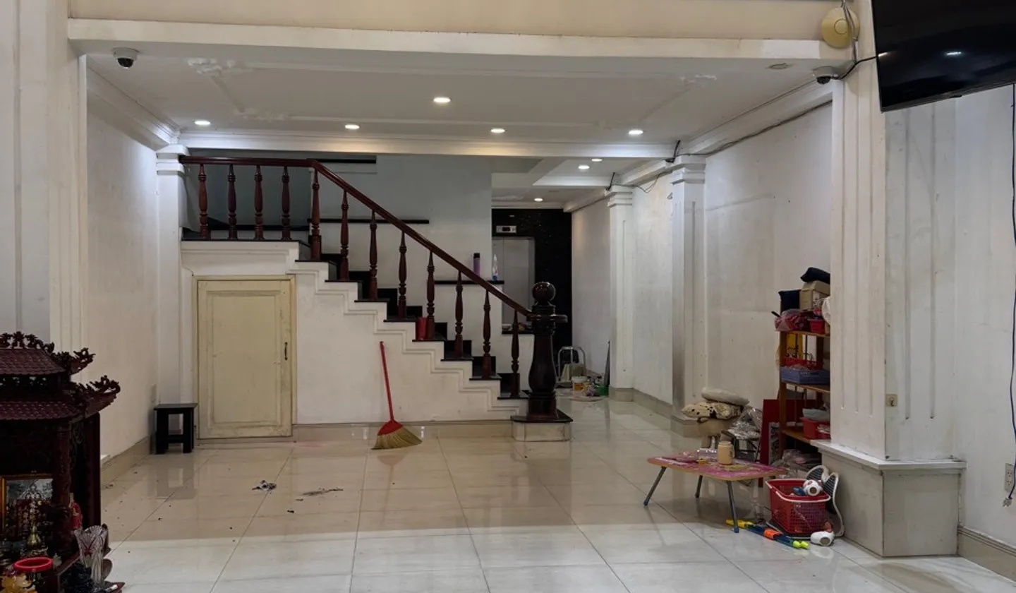 Bán nhà riêng 6 tầng mặt tiền rộng tại Gò Vấp giáp Tân Bình... Bán nhà riêng tại An Hội Tây, Hồ Chí Minh 01