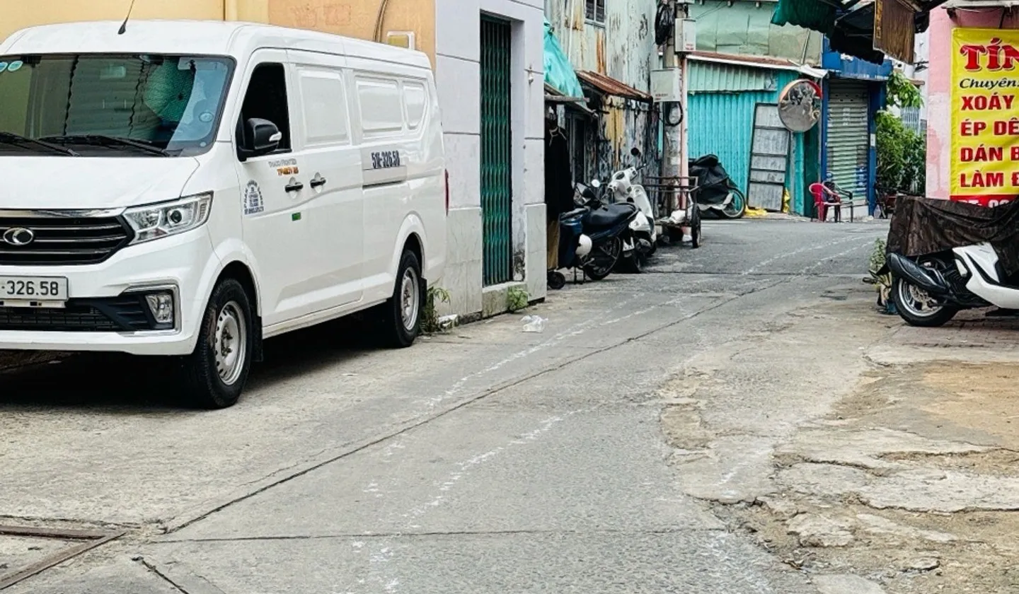 🚘🚘🚘HXH ĐỖ CỬA -2 TẦNG - LÊ VĂN DUYỆT - F GIA ĐỊNH... Bán nhà riêng tại Gia Định, Hồ Chí Minh 01