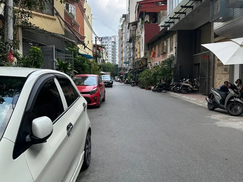 Nhà riêng 3 tầng mặt ngõ rộng tại phường Tạ Quang Bửu, gần Đại Cồ Việt... Bán nhà riêng tại Bạch Mai, Hà Nội 01