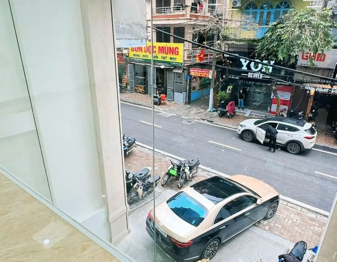 Bán tòa nhà văn phòng 8 tầng mặt phố phường Khương Đình Hà Nội vỉa hè rộng 8m... Bán nhà mặt phố tại Khương Đình, Hà Nội 01