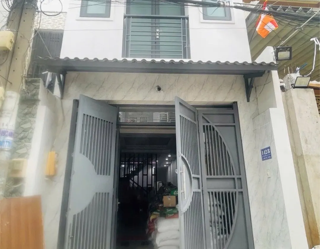 Bán nhà riêng 3 tầng tại Bình Tân, hẻm xe hơi, diện tích 80m², giá 8,6 tỷ... Bán nhà riêng tại Bình Tân, Hồ Chí Minh 01