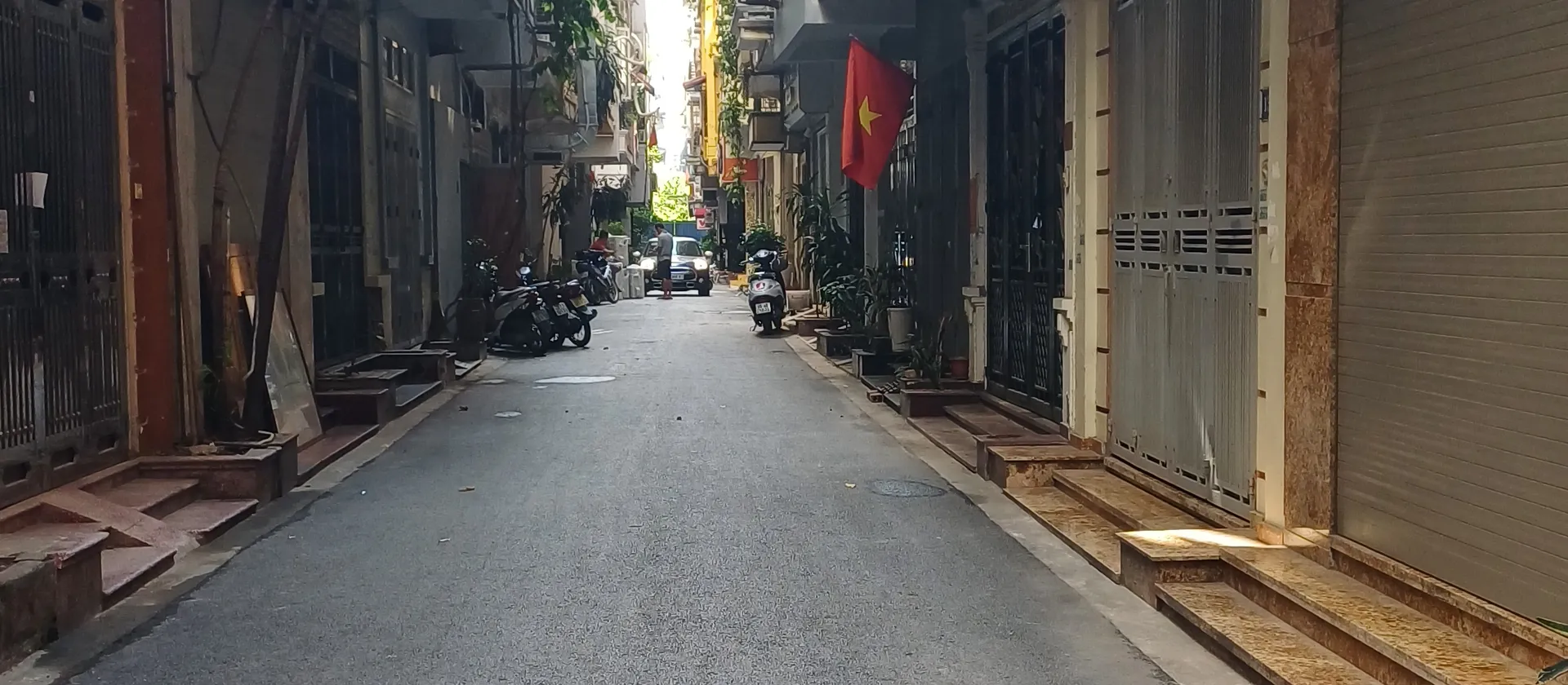 Bán nhà phố Trần Quốc Hoàn – phân lô, lô góc 3 mặt thoáng, ô tô, kinh doanh – 15.x tỷ... Bán nhà riêng tại Cầu Giấy, Hà Nội 01