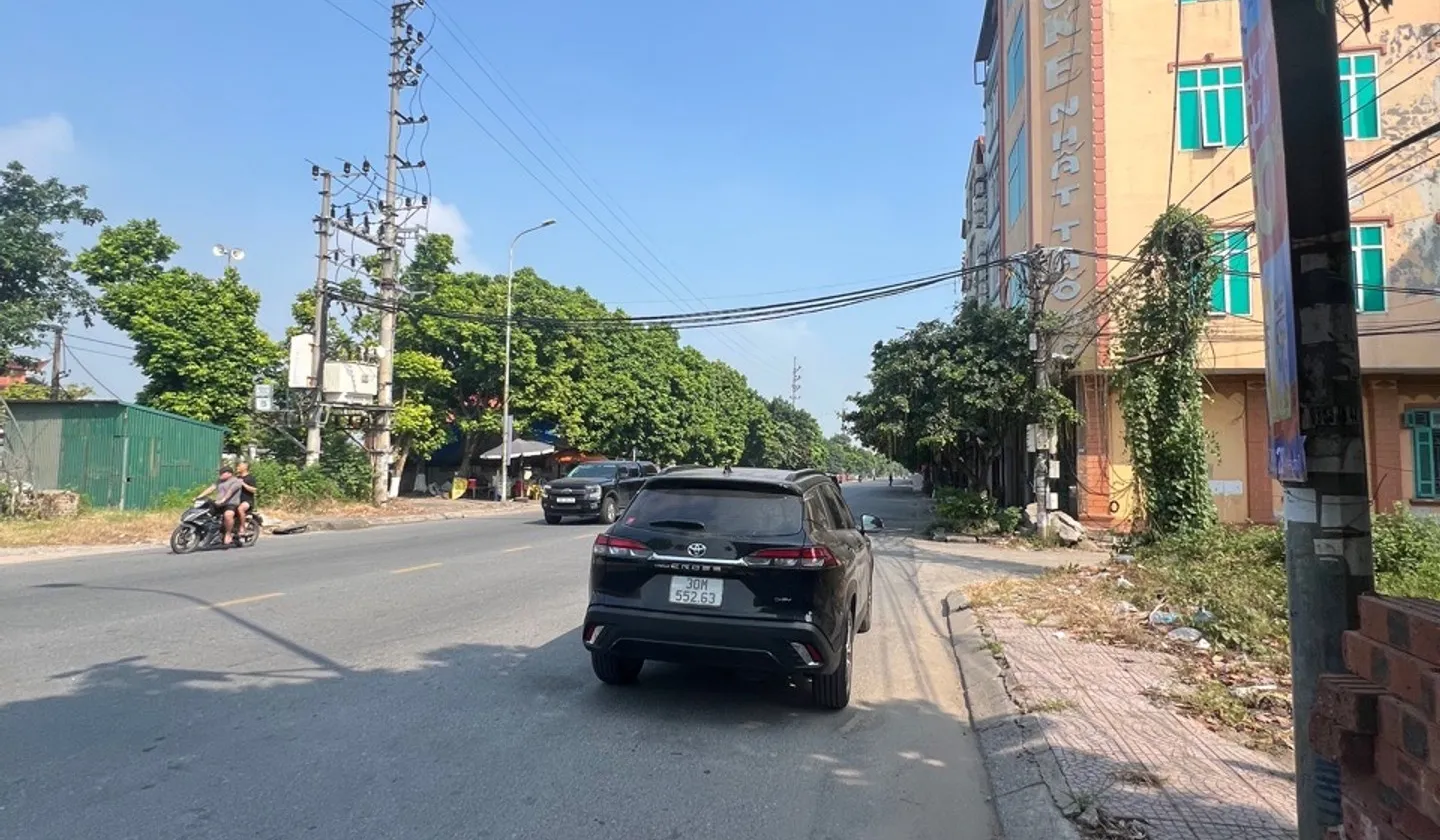 Đất Cẩm Giang, mặt đường Ngô Gia Tự, gần chợ cá. Đẹp để đầu tư... Bán đất tại Đồng Nguyên, Bắc Ninh 01