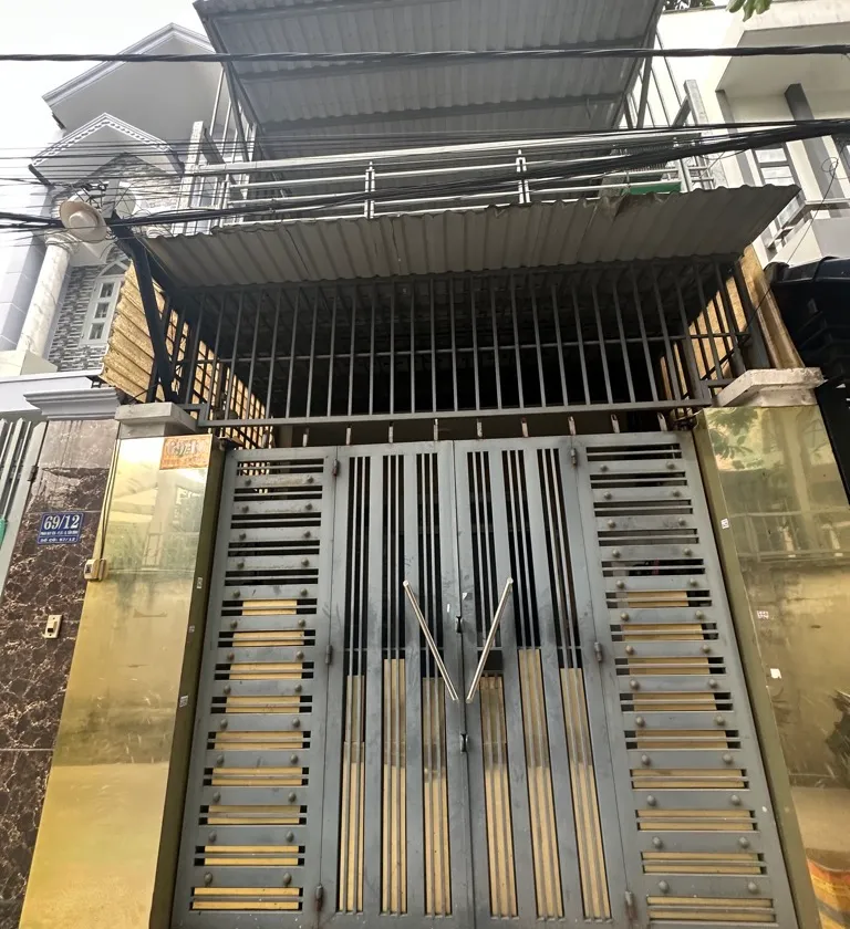 Bán nhà 3 tầng rộng 74m2 tại Phường 15, Quận Tân Bình, giá hợp lý... Bán nhà riêng tại Tân Bình, Hồ Chí Minh 01