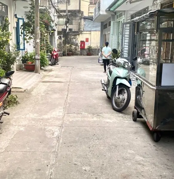 Bán nhà hẻm rộng tại Bắc Hải, 41.4m2, 3 tầng, giá 7.45 tỷ... Bán owner_side tại Tân Sơn Nhất, Hồ Chí Minh 01