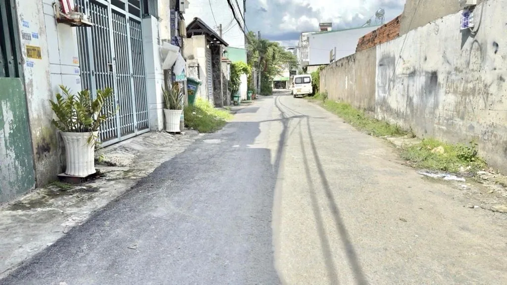 🏡 NHÀ ĐẸP TRUNG MỸ TÂY - TRỆT LỬNG 2PN - HẺM XE HƠI TRÁNH NHAU - CHỈ 4,x TỶ 💥... Bán nhà riêng tại Hóc Môn, Hồ Chí Minh 01