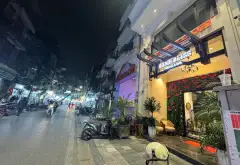 B. nhà mặt phố phường Hoàn Kiếm, Hà Nội, khách sạn 8 tầng, 156 m2, thuê dài hạn, dòng tiền 500tr/th... Bán nhà mặt phố tại Hoàn Kiếm, Hà Nội 02
