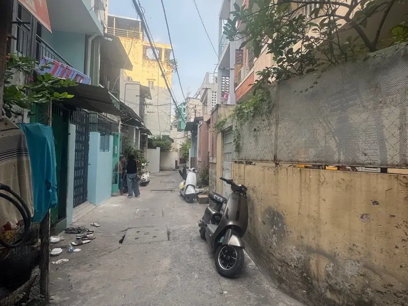 Nhà phố 3 tầng siêu đẹp Quận 10, phòng ngủ rộng rãi... Bán nhà riêng tại Vườn Lài, Hồ Chí Minh 01
