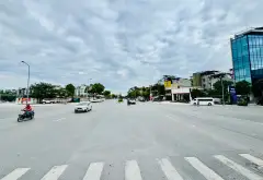 💥💥Hiếm, Đất đẹp mặt phố Hồng Tiến 510m2. Mặt tiền 10.6m. xây toà nhà dòng tiền thì đỉnh... Bán nhà mặt phố tại Bồ Đề, Hà Nội 02