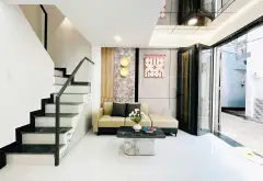 🏠 MỚI NGANG 4,3M – VỊ TRÍ ĐẮC ĐỊA GÒ VẤP!
📐 4 tầng kiên cố – 3PN, 4WC – sân thượng thoáng. 📍 Ng... Bán nhà riêng tại Hạnh Thông, Hồ Chí Minh 03