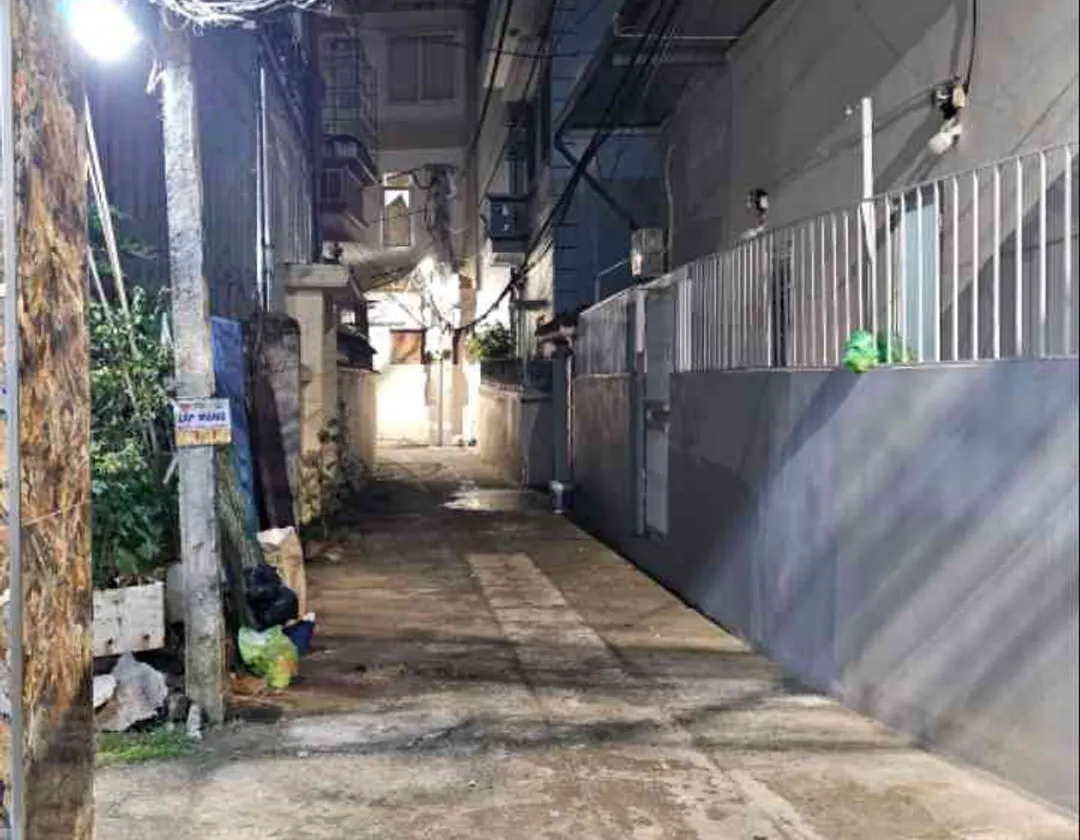 Nhà riêng 3 tầng tại xã Thanh Trì, Hà Nội, sổ đỏ chính chủ, giá 6.4 tỷ... Bán nhà riêng tại Thanh Trì, Hà Nội 01