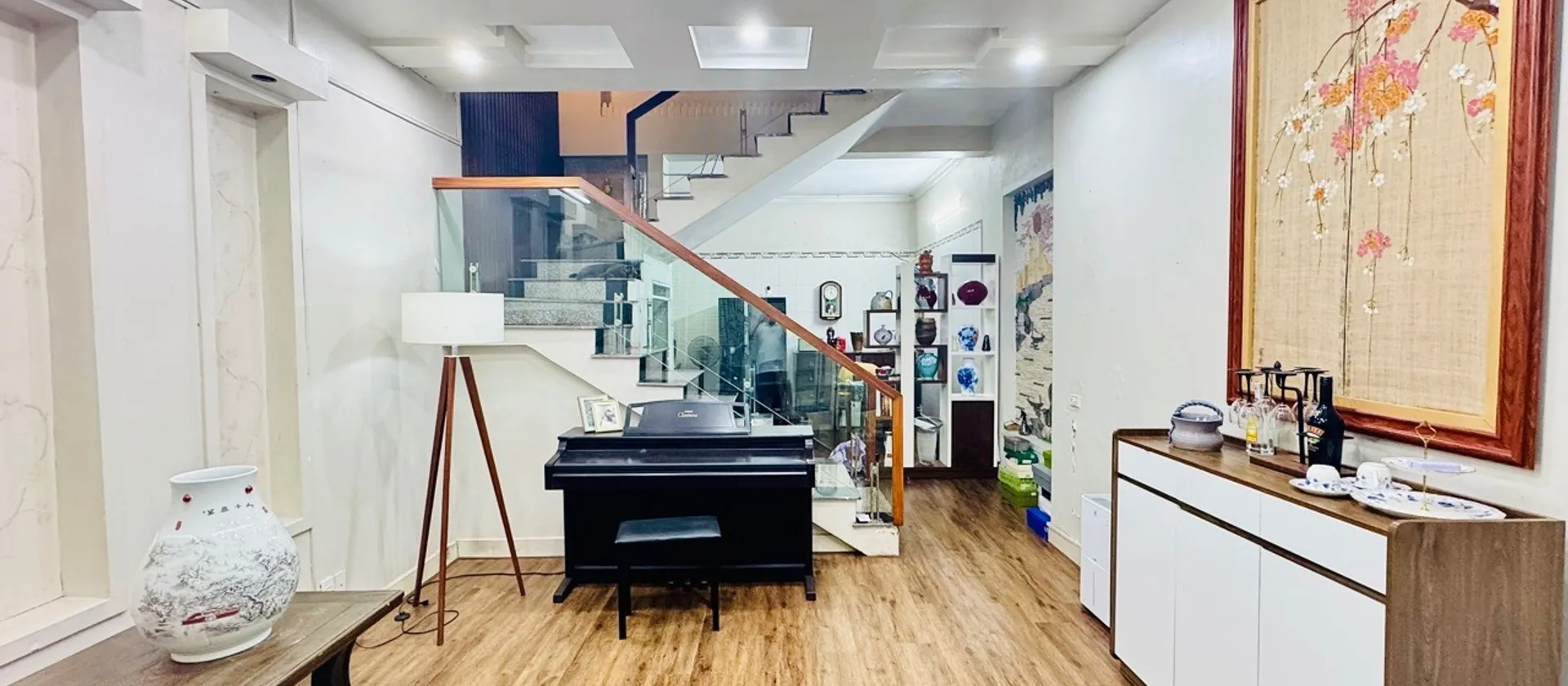Cơ hội sở hữu nhà 3 tầng khu Lạch Tray giá hợp lý, vị trí vàng hiếm có !!!... Bán nhà riêng tại Lê Chân, Hải Phòng 01