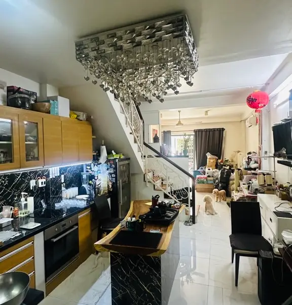 Nhà đẹp trung tâm Quận 1 giá tốt... Bán nhà riêng tại Bến Thành, Hồ Chí Minh 01