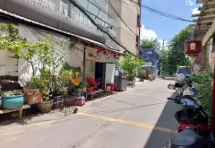 Cơ hội vàng sở hữu nhà 2 tầng sổ hồng riêng trung tâm Bình Thạnh giá cực tốt... Bán nhà riêng tại Gia Định, Hồ Chí Minh 01