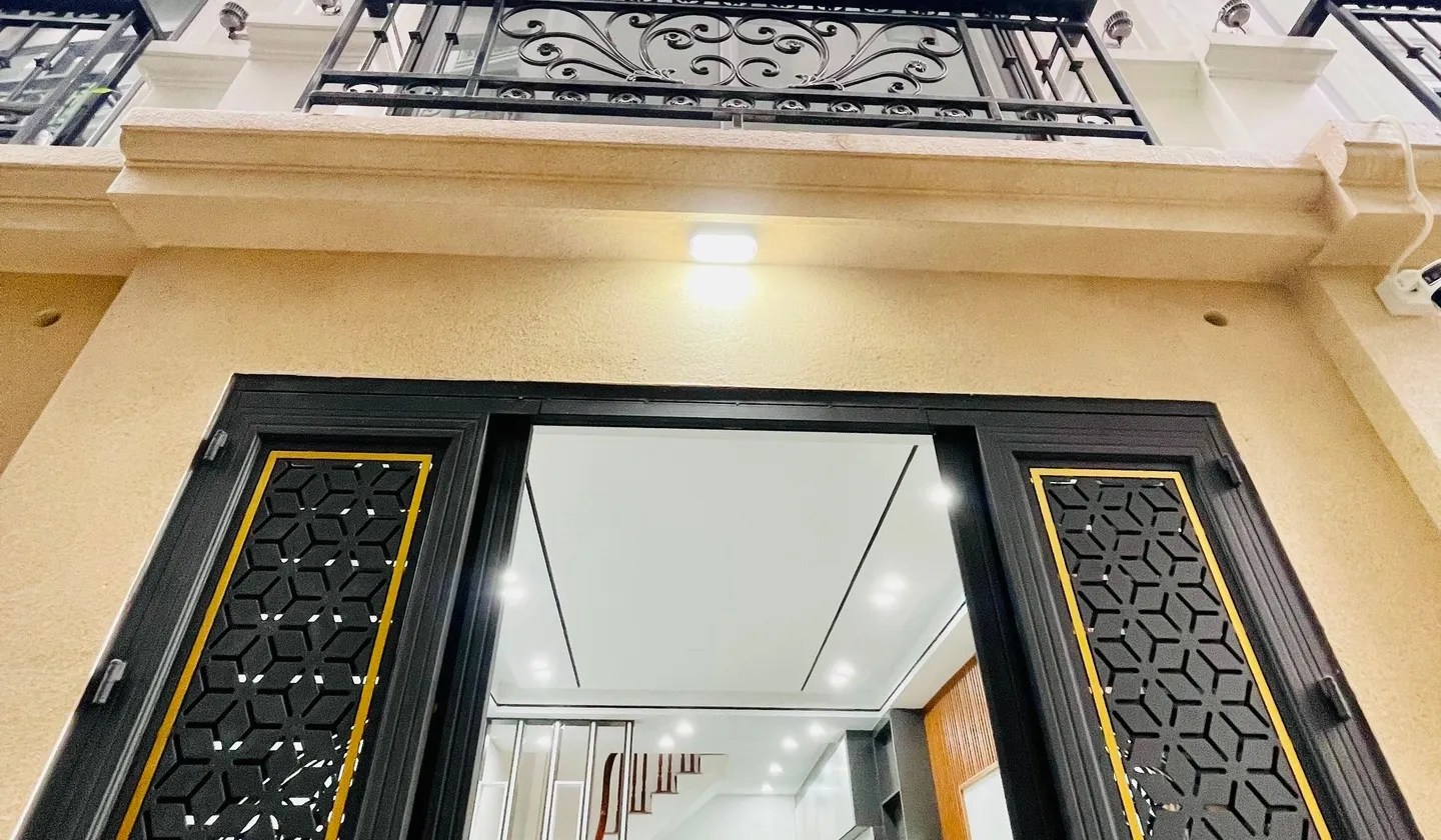 Bán nhà riêng 5 tầng tại xã Sơn Đồng, Hà Nội, giá 6,15 tỷ... Bán nhà riêng tại Sơn Đồng, Hà Nội 01