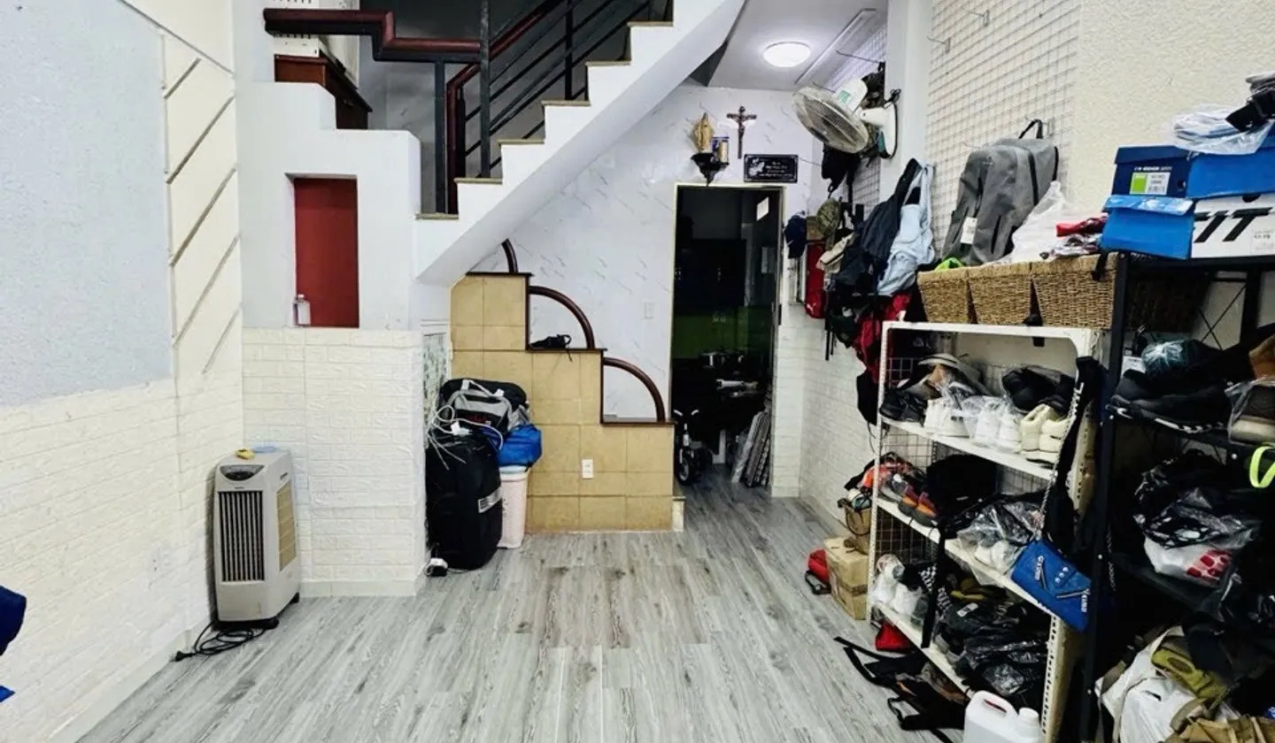 Bán nhà 3 tầng hẻm xe hơi gần Tân Bình, diện tích 30m2... Bán nhà riêng tại Tân Phú, Hồ Chí Minh 01