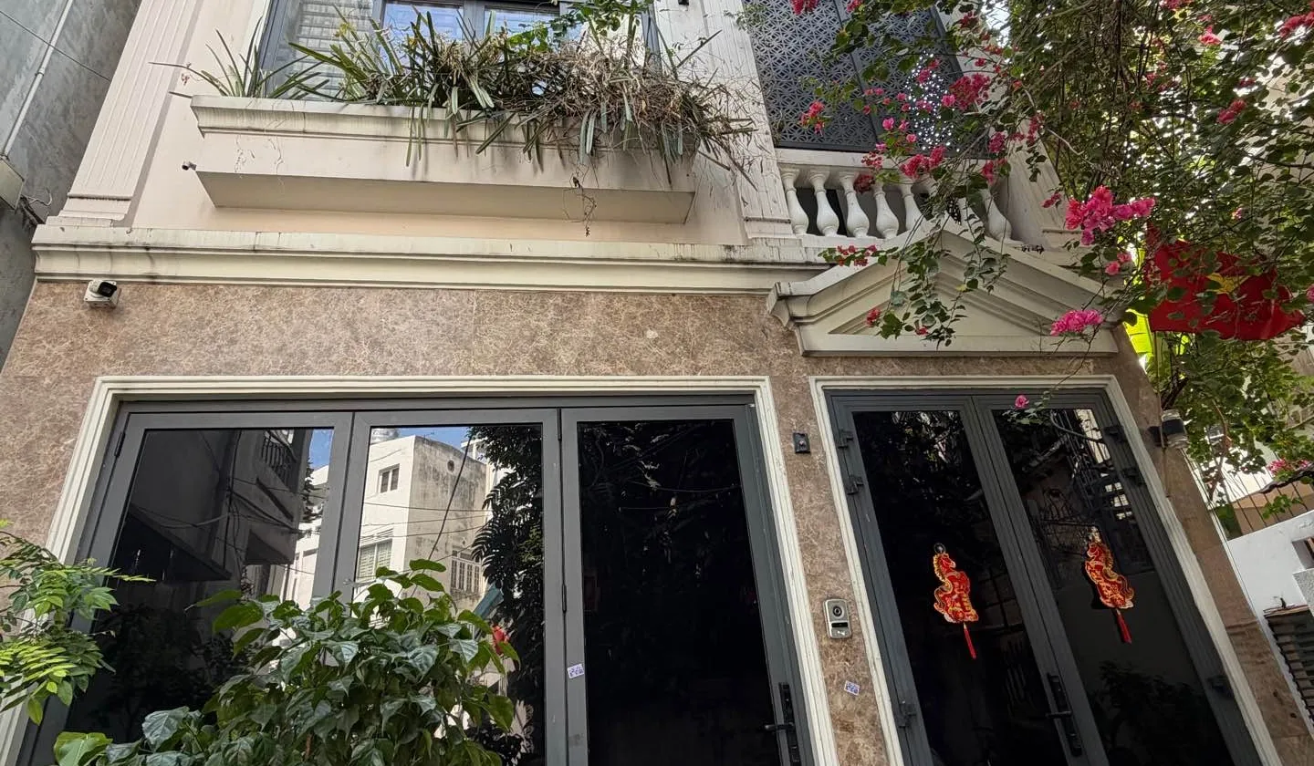 Nhà Lô Góc 4 Tầng Đẹp Trung Tâm Phú Nhuận... Bán nhà riêng tại Phú Nhuận, Hồ Chí Minh 01