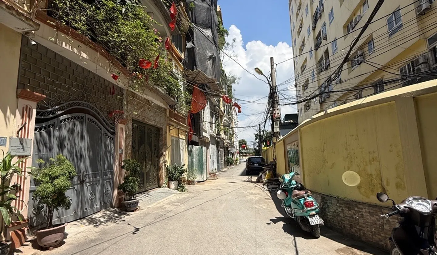 Nhà đẹp trung tâm, ngõ thông, tiện nghi đủ đầy, sổ đỏ sẵn sàng... Bán nhà riêng tại Phương Liệt, Hà Nội 01
