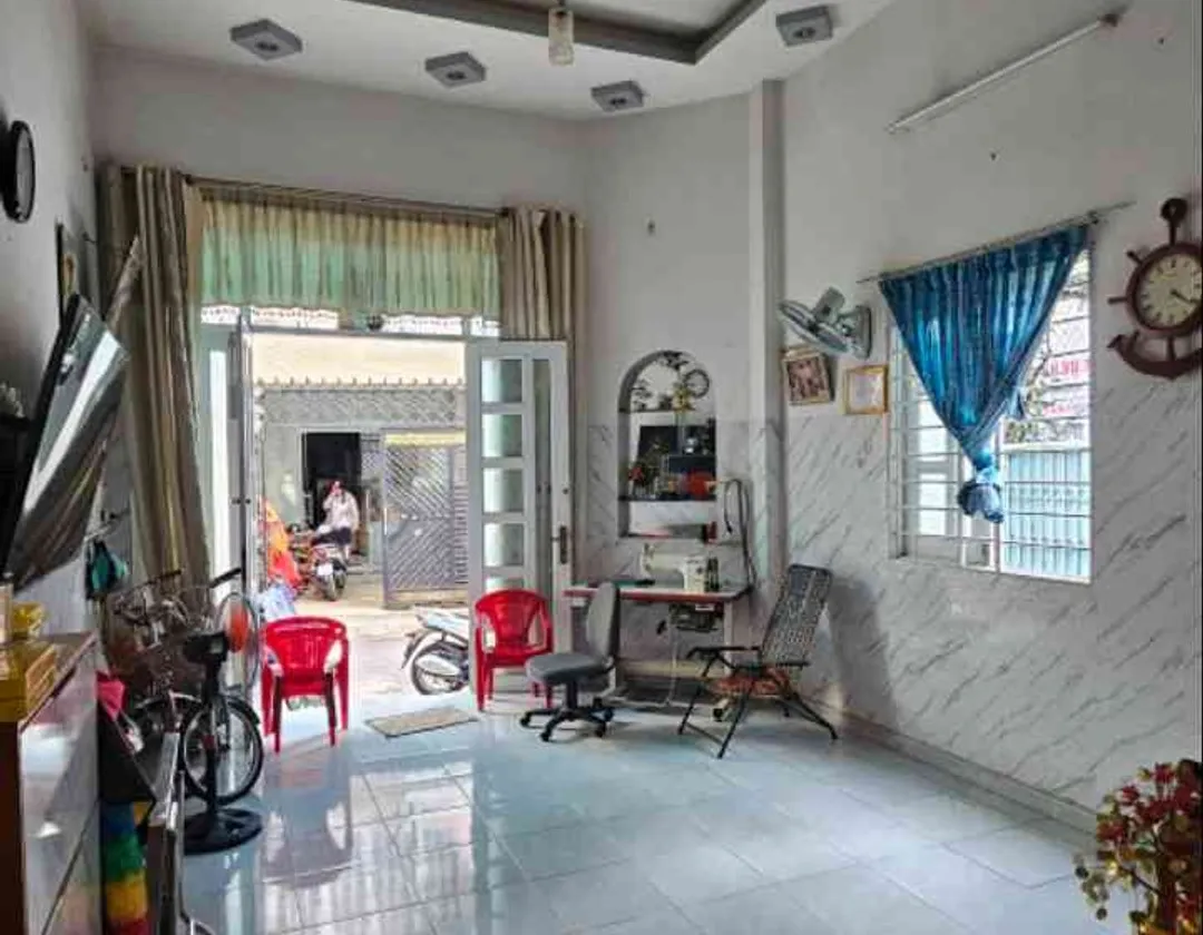 Nhà riêng 3 tầng 75m2 gần UBND Quận Tân Phú giá 8.1 tỷ... Bán nhà riêng tại Phú Thạnh, Hồ Chí Minh 01