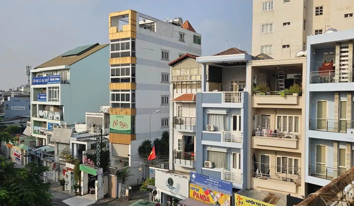 Bán nhà mặt phố Phường 10 Quận Phú Nhuận diện tích 78.9m² mặt tiền 4.1m giá 26.2 tỷ... Bán nhà mặt phố tại Phú Nhuận, Hồ Chí Minh 01