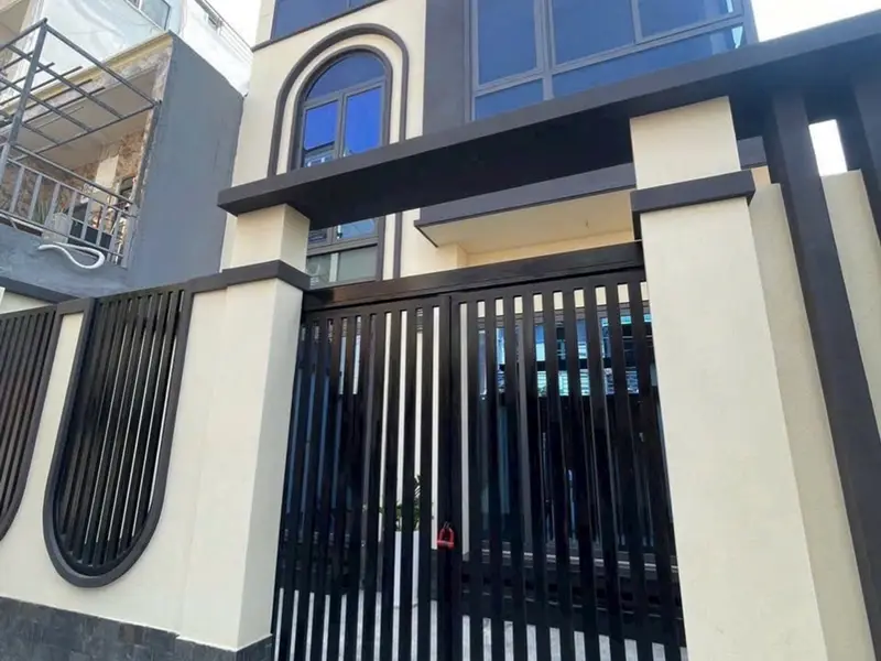 Villa sang trọng 5PN tại Thảo Điền, thiết kế mới 100%... Bán nhà riêng tại An Khánh, Hồ Chí Minh 01