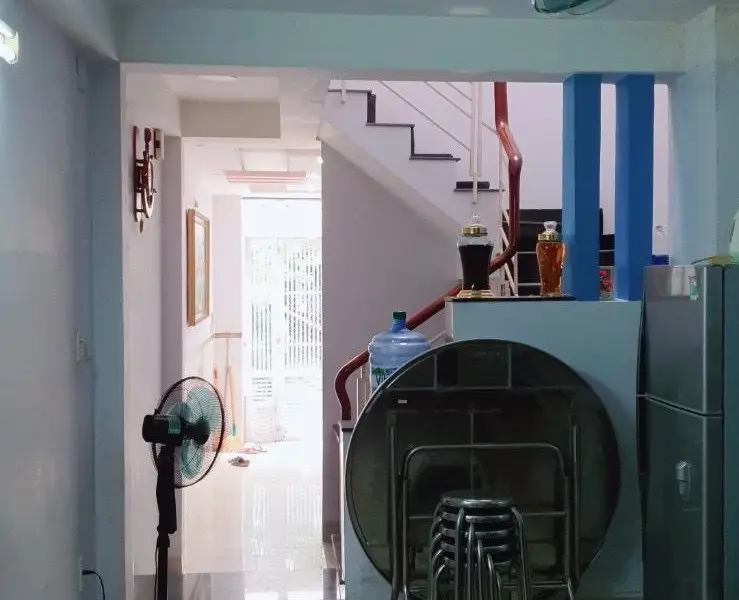 Nhà 2 tầng mặt tiền 3.1m gần chợ Tân Trụ, giá 5.2 tỷ... Bán owner_side tại Tân Bình, Hồ Chí Minh 01