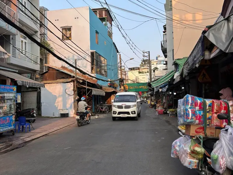 Nhà hẻm xe hơi Trần Văn Quang, 7 phòng, giá tốt giảm ngay 100tr... Bán nhà riêng tại Bảy Hiền, Hồ Chí Minh 01