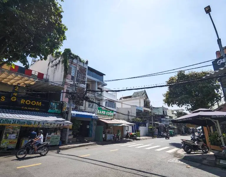 Bán nhà mặt phố 2 tầng trung tâm Tân Phú, mặt tiền 10.8m... Bán nhà mặt phố tại Phú Thọ Hòa, Hồ Chí Minh 01